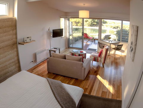 Eagle Peaks At Freycinet - Sydney 4u 34