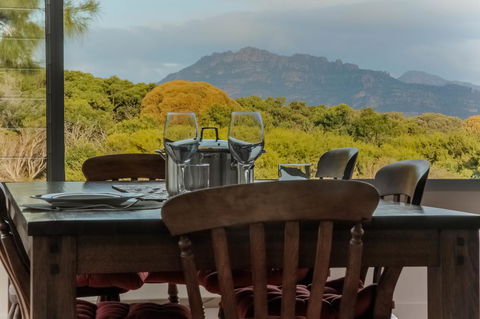 Eagle Peaks At Freycinet - Sydney 4u 30