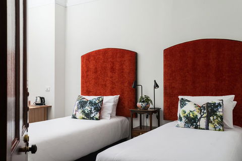 The Florance - Sydney 4u 30
