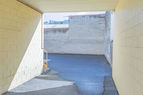 4 Bedroom House - Hobart CBD - Free Parking - Free WIFI - Accommodation Sydney 26