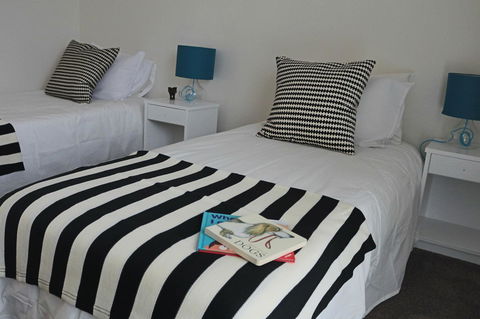 Sisters Beach Paradise - Sydney 4u 3