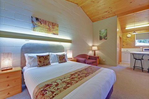 Gold Rush Inn - Sydney 4u 25