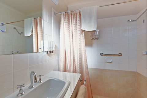 Gold Rush Inn - Sydney 4u 24
