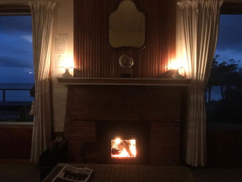Summertime Cottage - Accommodation Sydney 8