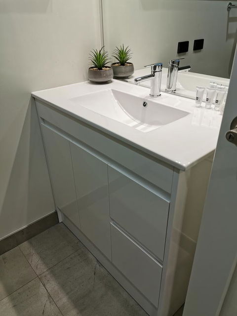 Youngtown Executive Apartments - 2BR Included, Free Parking & Wifi, Sofa Bed & Cot Fee Applies - Sydney 4u 37