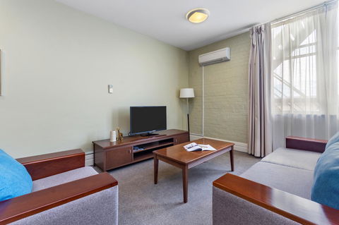 Launceston Central Apartment Hotel Official - Sydney 4u 14