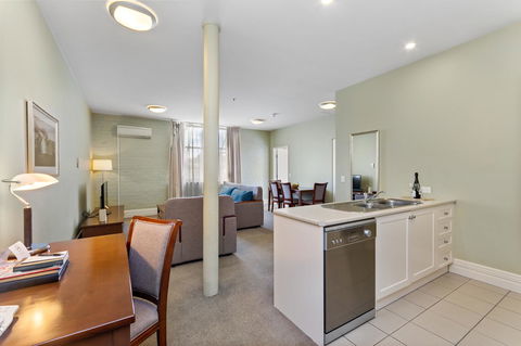 Launceston Central Apartment Hotel Official - Sydney 4u 15
