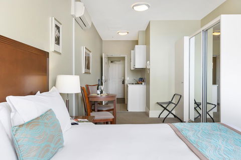 Launceston Central Apartment Hotel Official - Sydney 4u 2