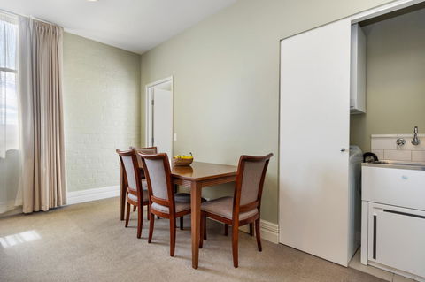 Launceston Central Apartment Hotel Official - Sydney 4u 4