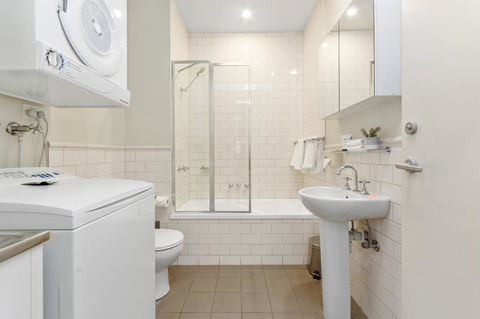Launceston Central Apartment Hotel Official - Sydney 4u 13