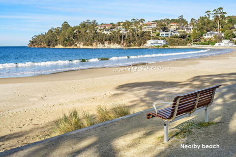 The Ultimate Beach House - Sydney 4u 1