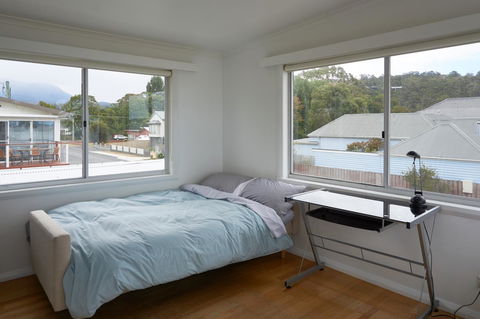The Ultimate Beach House - Sydney 4u 6
