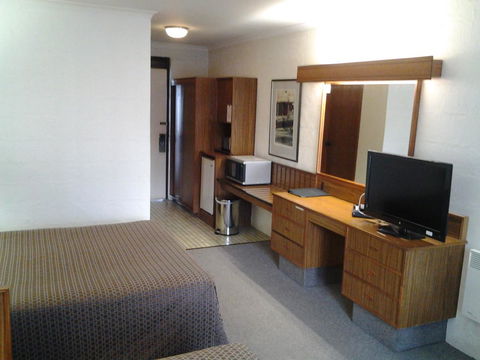 West Coaster Motel - Sydney 4u 11