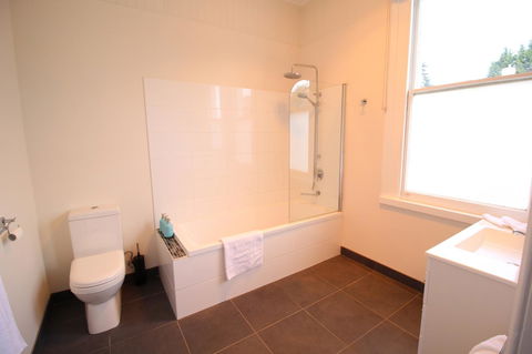 Trinity Hill Apartments - Accommodation Sydney 19