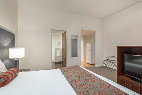 Mantra One Sandy Bay Road - Accommodation Sydney 13