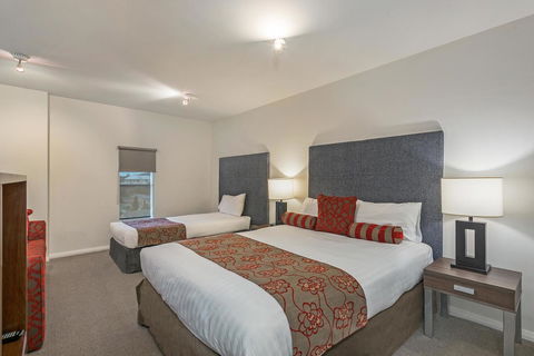 Mantra One Sandy Bay Road - Accommodation Sydney 7
