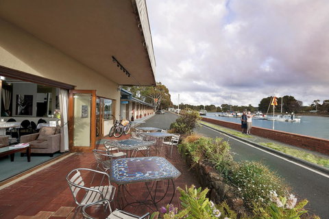 The Waterfront Wynyard - Accommodation Sydney 3