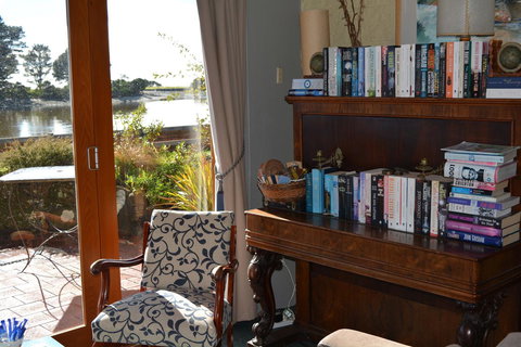 The Waterfront Wynyard - Accommodation Sydney 9