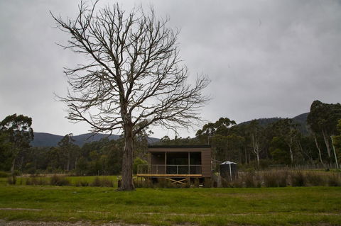 Tyenna River Cottages - Sydney 4u 23