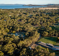 Acton Park Holiday Units - Sydney 4u
