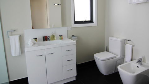 SEA EAGLE COTTAGE Amazing Views Of Bay Of Fires - Accommodation Sydney 28