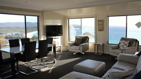 SEA EAGLE COTTAGE Amazing Views Of Bay Of Fires - Accommodation Sydney 21
