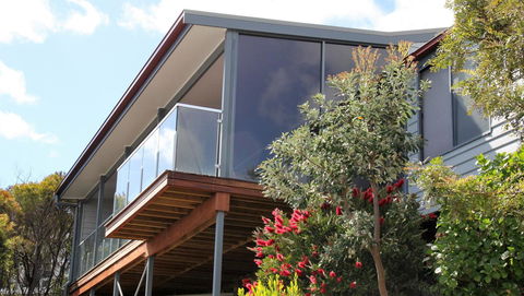 SEA EAGLE COTTAGE Amazing Views Of Bay Of Fires - Accommodation Sydney 11