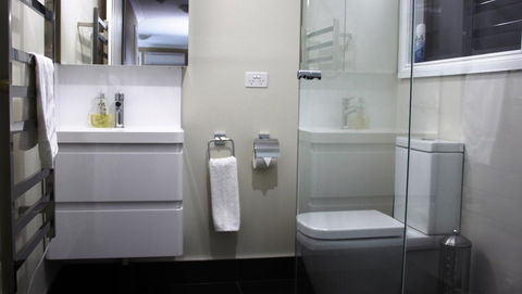 SEA EAGLE COTTAGE Amazing Views Of Bay Of Fires - Accommodation Sydney 9