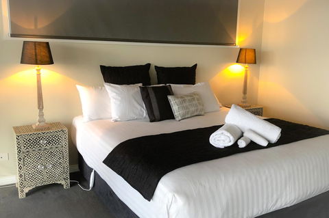 SEA EAGLE COTTAGE Amazing Views Of Bay Of Fires - Accommodation Sydney 2