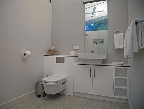 Eaglehawk Pavilions - Sydney 4u 24