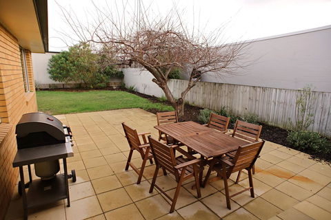 The Holiday Home People - Sydney 4u 1