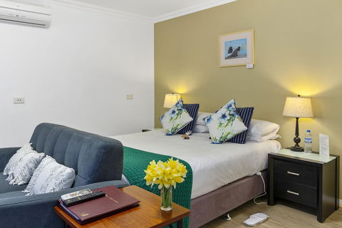Oyster Cove Chalet - Sydney 4u 4