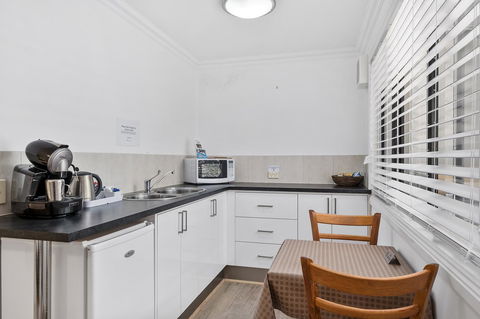 Oyster Cove Chalet - Sydney 4u 9