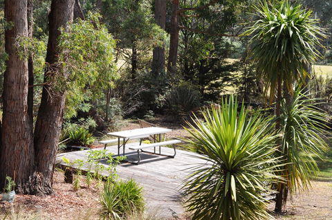 Oyster Cove Chalet - Sydney 4u 24