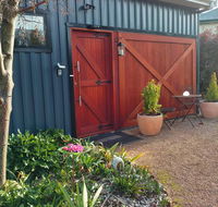 The WeareHouse In Deloraine - Accommodation Sydney