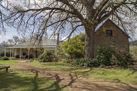 Twamley Farm - Sydney 4u 5