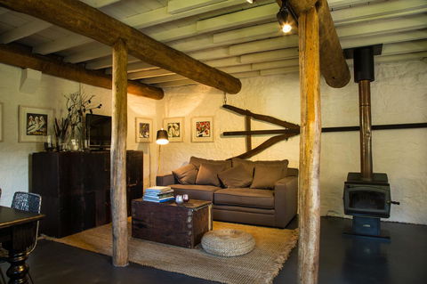 Twamley Farm - Sydney 4u 22