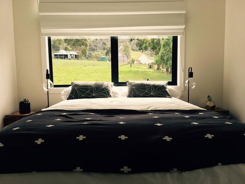 Twamley Farm - Sydney 4u 24
