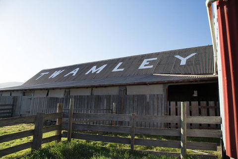 Twamley Farm - Sydney 4u 25