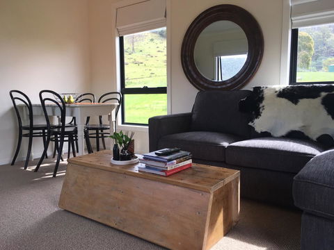 Twamley Farm - Sydney 4u 9