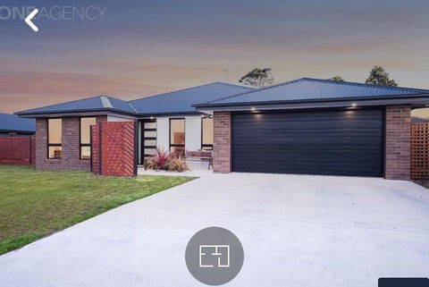 Euphoria House - Sydney 4u 16