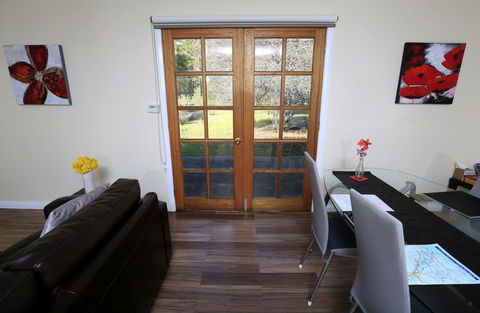Riverwalk B&B - Sydney 4u 6