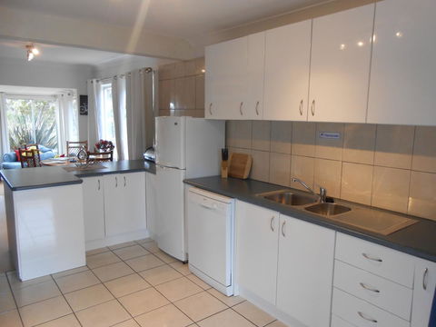 Bruny Ocean Cottage - Sydney 4u 5