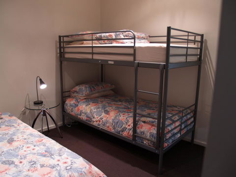 Craggy Peaks Wilderness Cabins - Sydney 4u 6