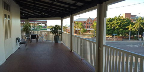 Newmarket Hotel - Sydney 4u 1