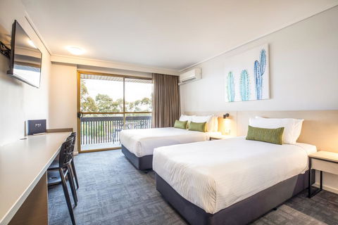 Nightcap At Shoppingtown Hotel - Sydney 4u 1