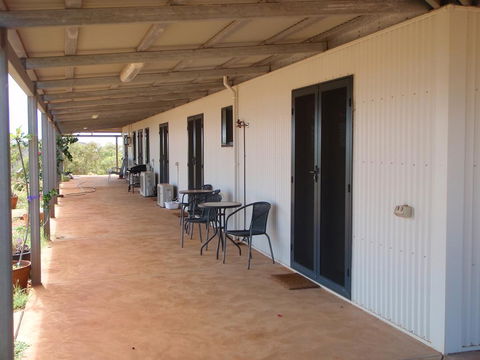 Ningaloo Bed And Breakfast - Sydney 4u 3