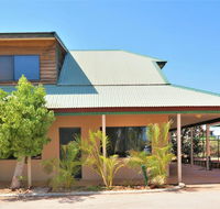 Ningaloo Breeze Villa 5 - 3 Bedroom Fully Self-Contained Holiday Accommodation - Sydney 4u