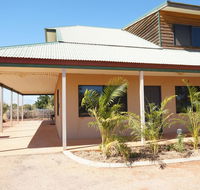 Ningaloo Breeze Villa 6 - 3 Bedroom Fully Self-Contained Holiday Accommodation - Sydney 4u