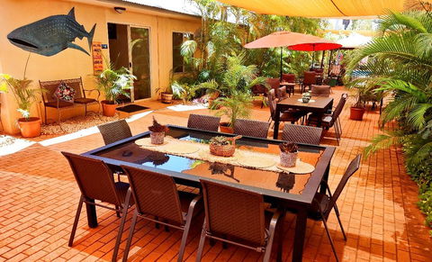 Ningaloo Lodge Exmouth - Sydney 4u 1